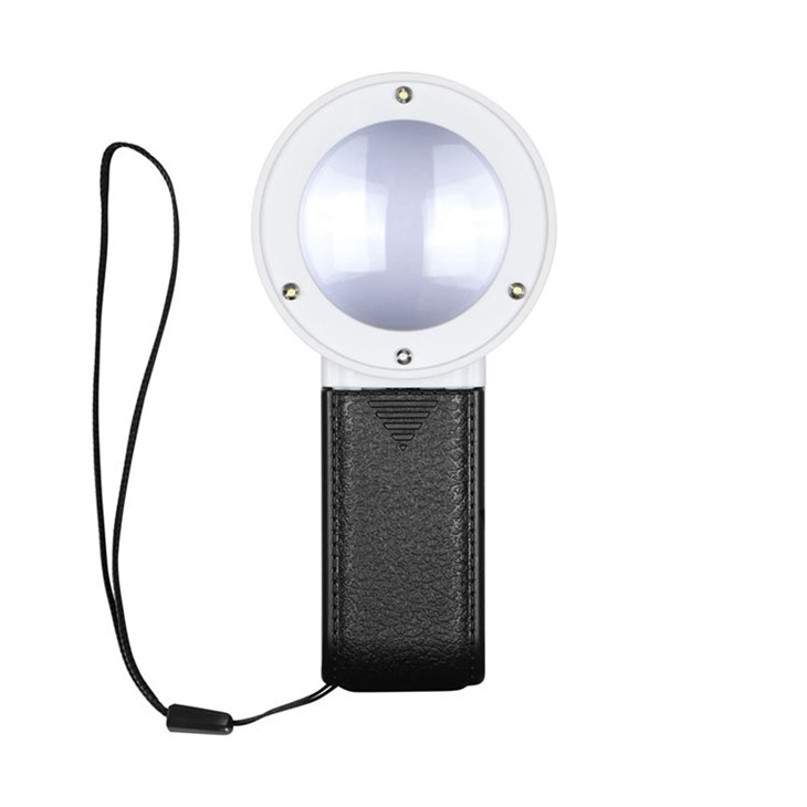 Handvergrootglas met licht